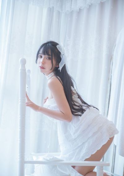 游泳池电影